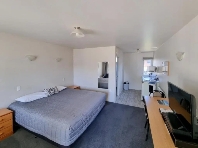 Executive Double Studio