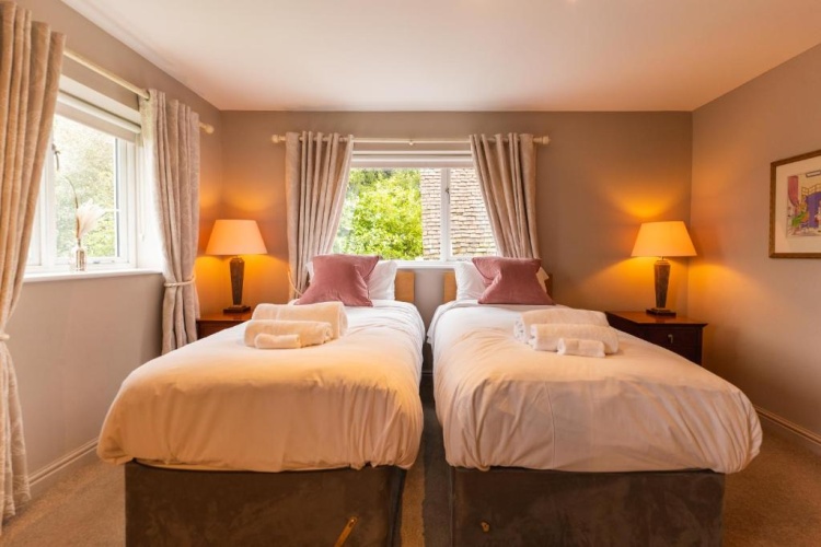 Superior Twin room