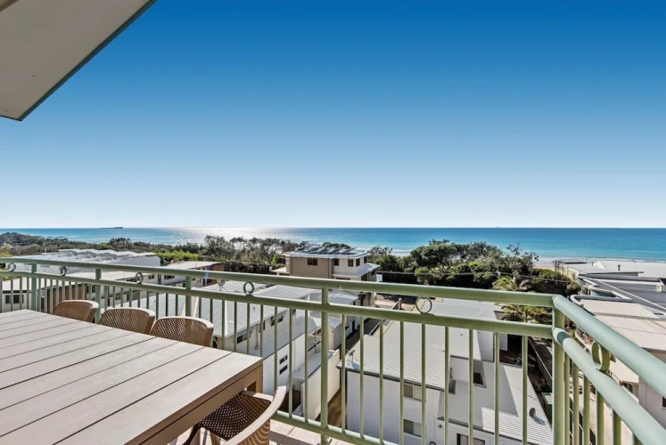 3 Bedrooms Deluxe Apartment with balcony and with ocean view
