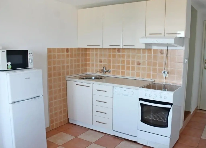 1 Bedroom Apartment with balcony and with sea view