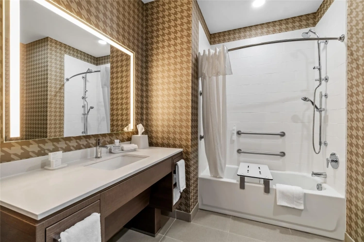 Double Suite