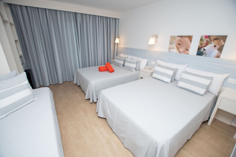 30 Degrees - Hotel Pineda Splash photo 14
