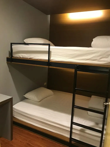 Flora BnB