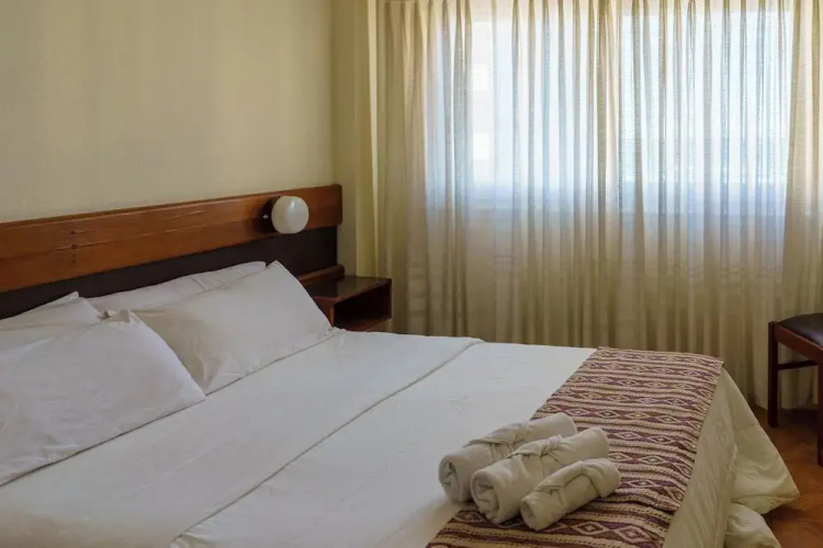 Hostal del Sol I