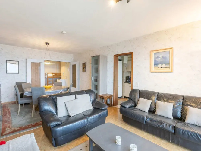 Aparment With View, Middelkerke