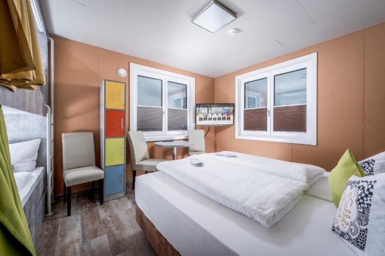 Guest rooms