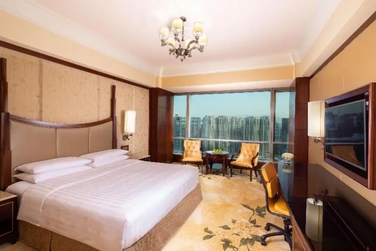 Double Horizon Club room