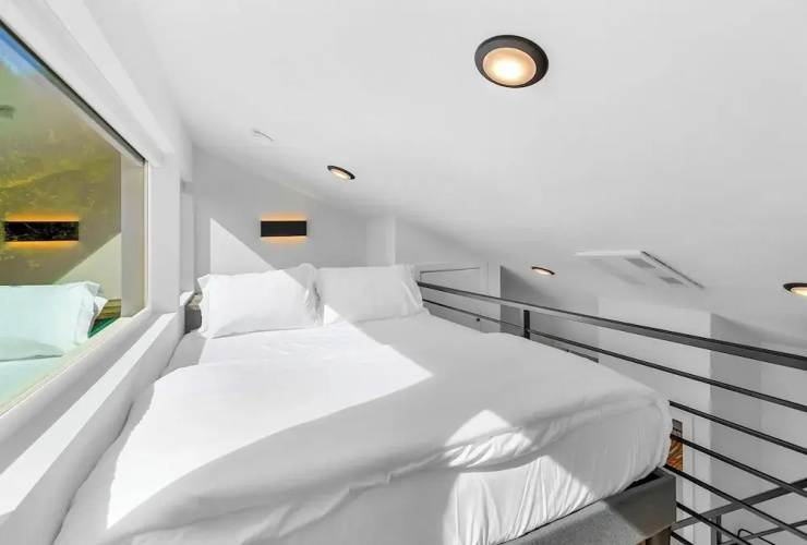 Sleek & Stylish Urban Loft