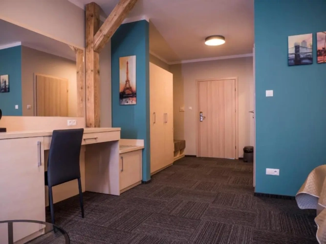 Standard Twin Apartment