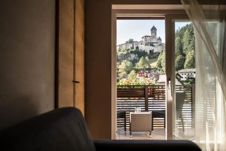 Standard Double room with balcony and with view