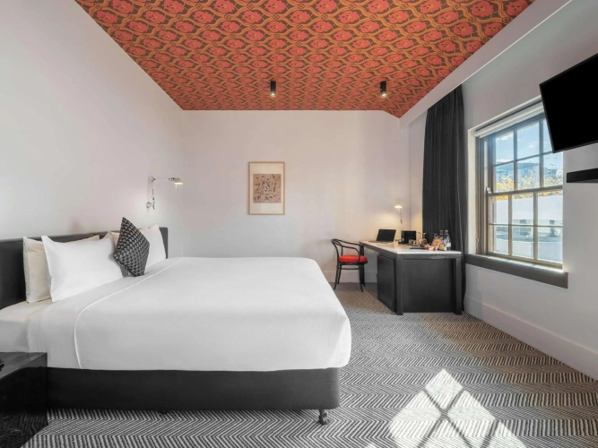 Peppers Gallery Hotel Canberra