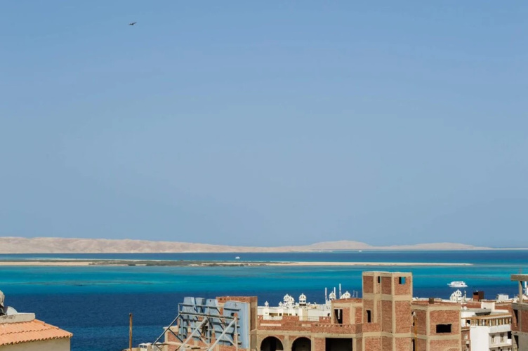 Charbel Sea View