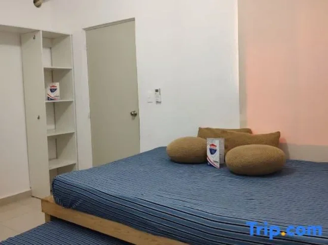 3 Bedrooms Apartment