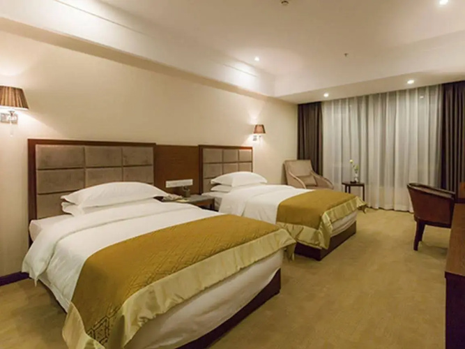 Golden Plam Hotel