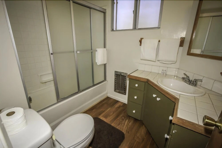 Absolute Wilki - 3 Br home by RedAwning