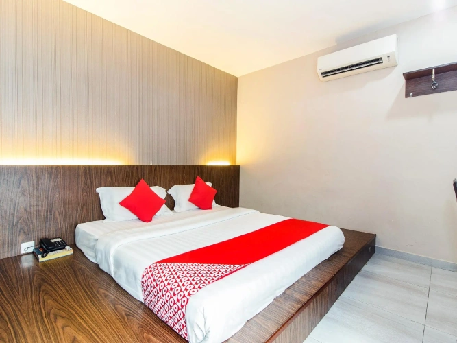Quadruple Suite