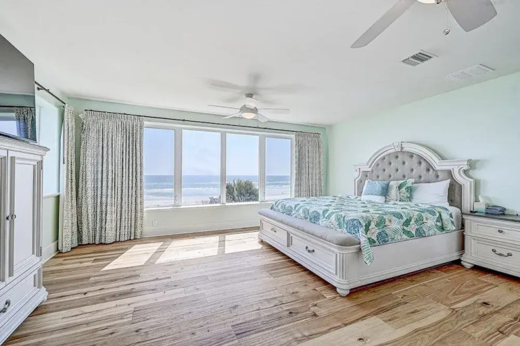 Ocean Paradise 4 Bedroom Home
