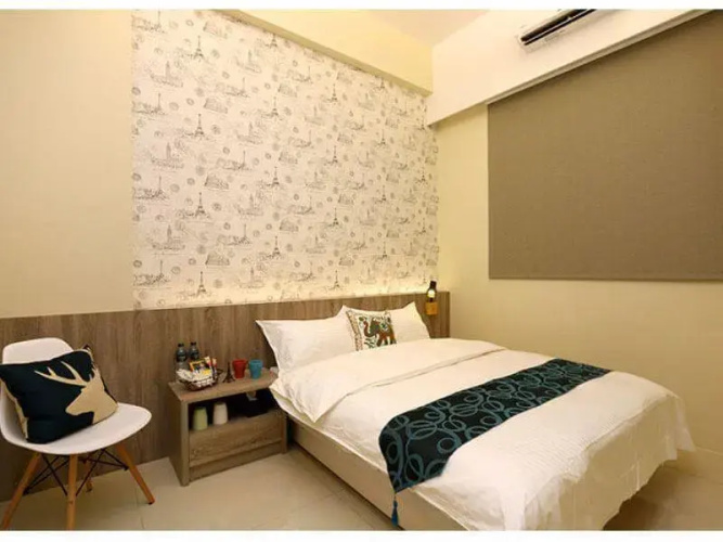 Season Inn