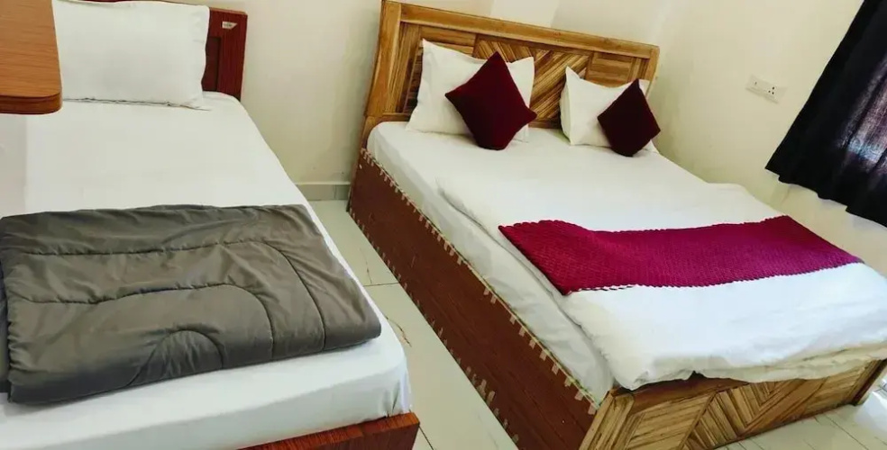 Ram Basant Hotel & Resturant