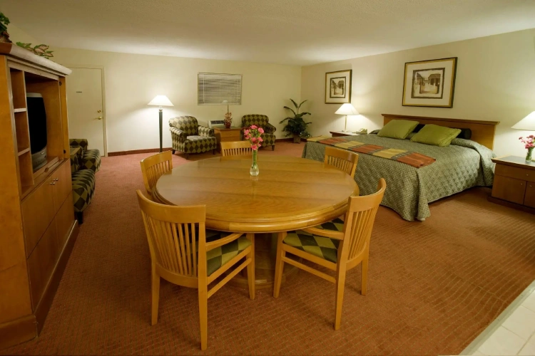 Quadruple Suite