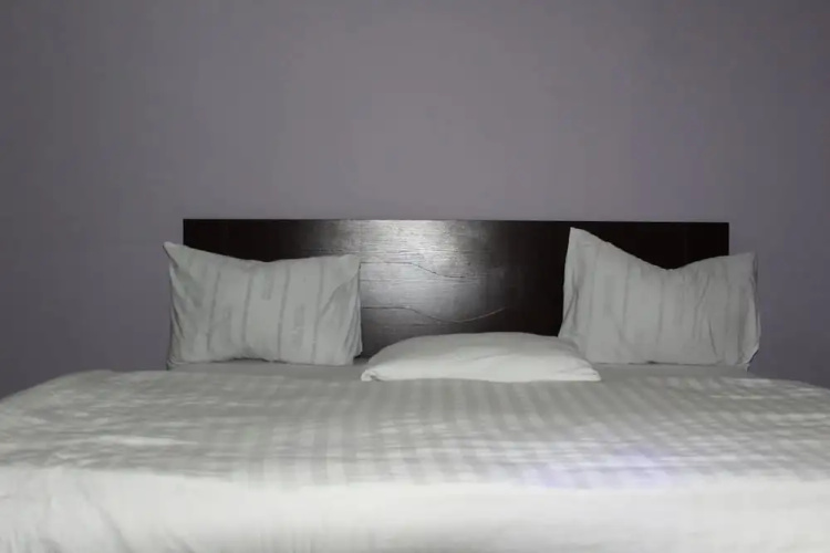 Rendezvous Hotel