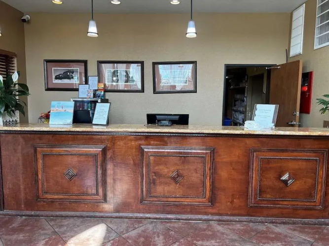 Baymont Inn & Suites Cuero