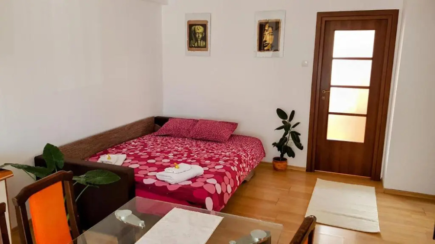 Lend apartment