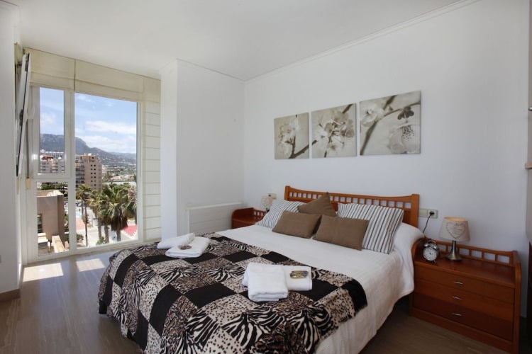 Exclusive Frontline Apt. in Luxury Residence