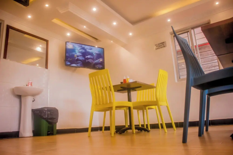 Dayo Suites