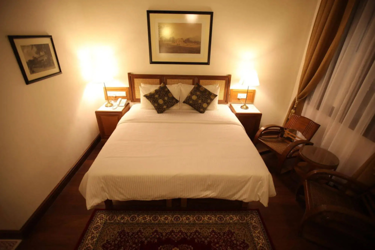 Nam Keng Hotel