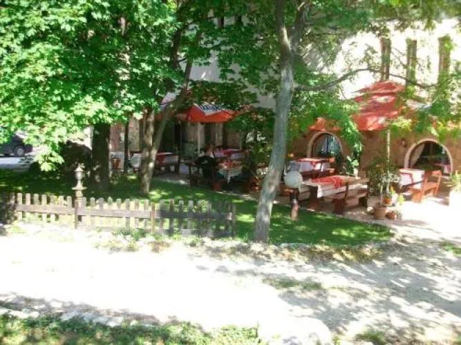 Apartments Rai