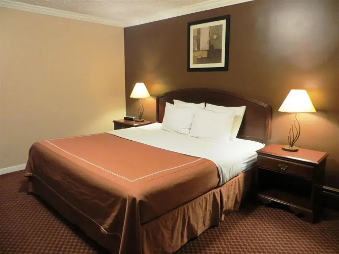 Village Haven Inn