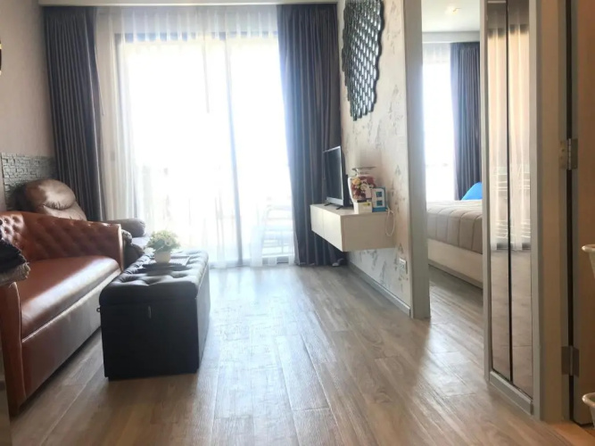 Kuno - 2Br, Beachfront Jomtien