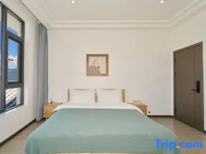 Standard Double room with courtyard view