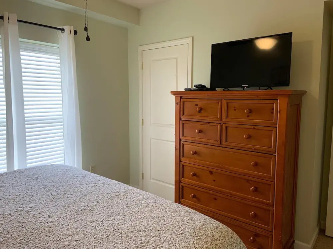 Cedar Lodge 102