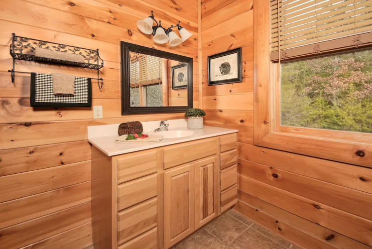 Almost Heaven - 4 Br cabin by RedAwning