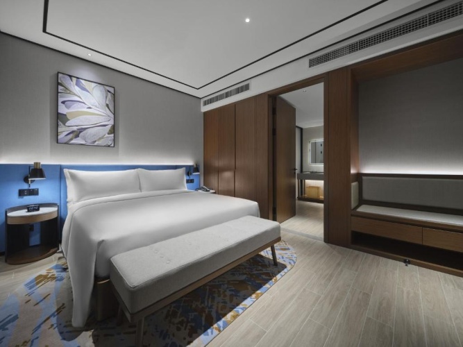 Deluxe Double Suite