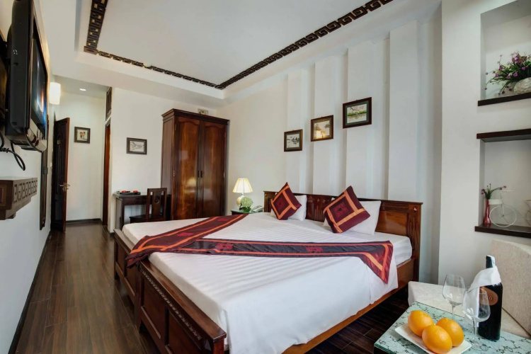 Hanoi Era Hotel