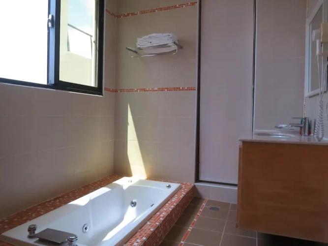 Deluxe Quadruple room