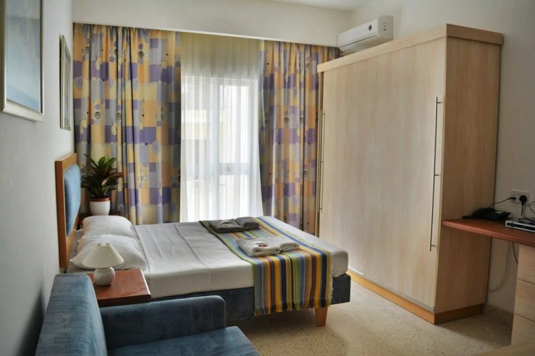 Damiani Apartments