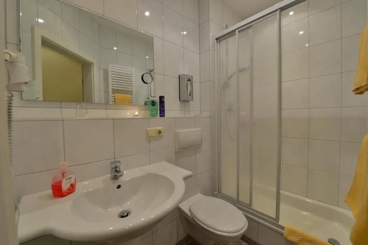 Standard Single room