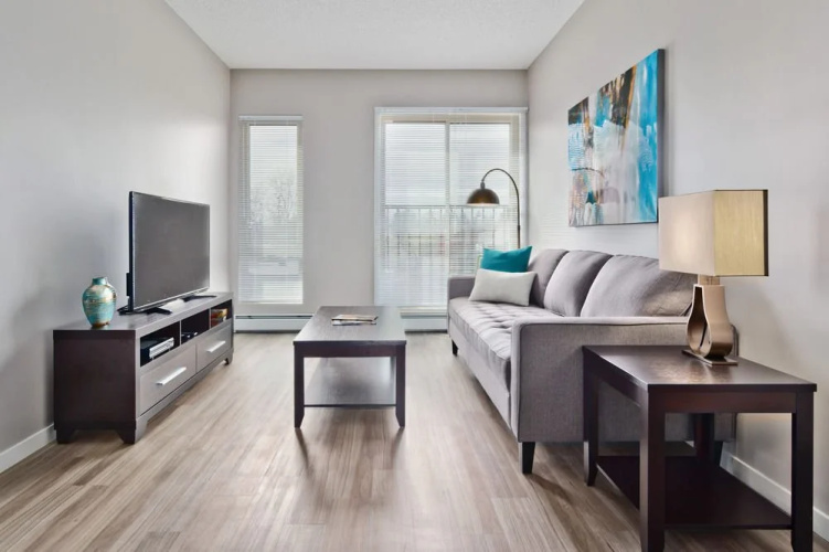 1410 Inglewood Condominium