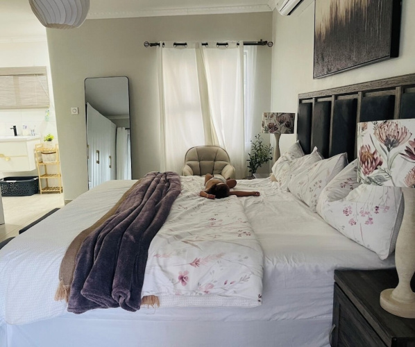 Luna Holiday Home