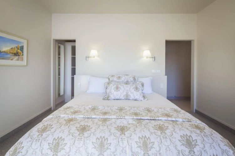 Matuka Luxury Lodge