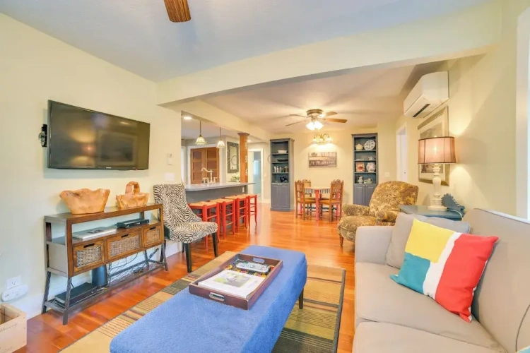 2 Bedrooms Cottage