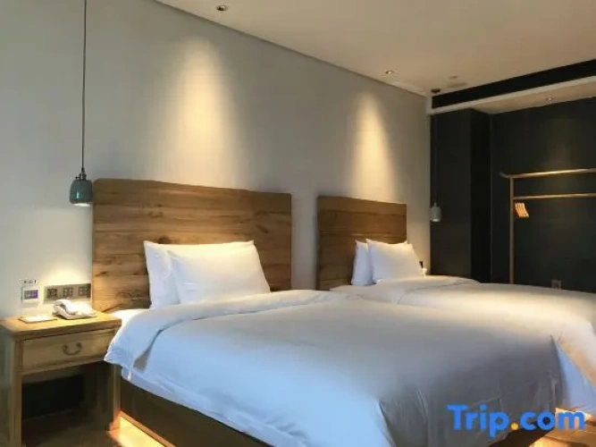 Standard Sextuple room