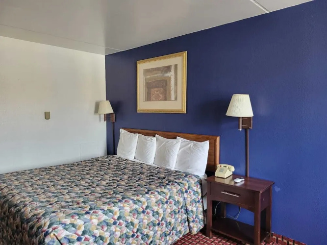 Valu Stay Inn