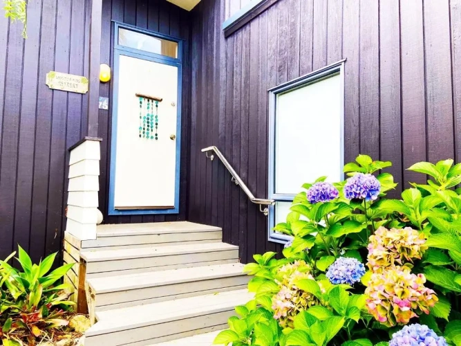 3 Bedrooms Cottage