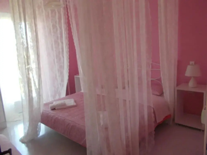 Iris Villa