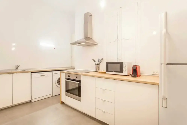 Remarkable 3 Bedroom Apartment in L'eixample